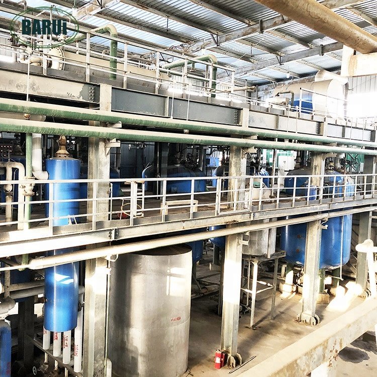 Vehicle bio fuel production equipment biodiesel refinery for converting used vegetable oil to diesel