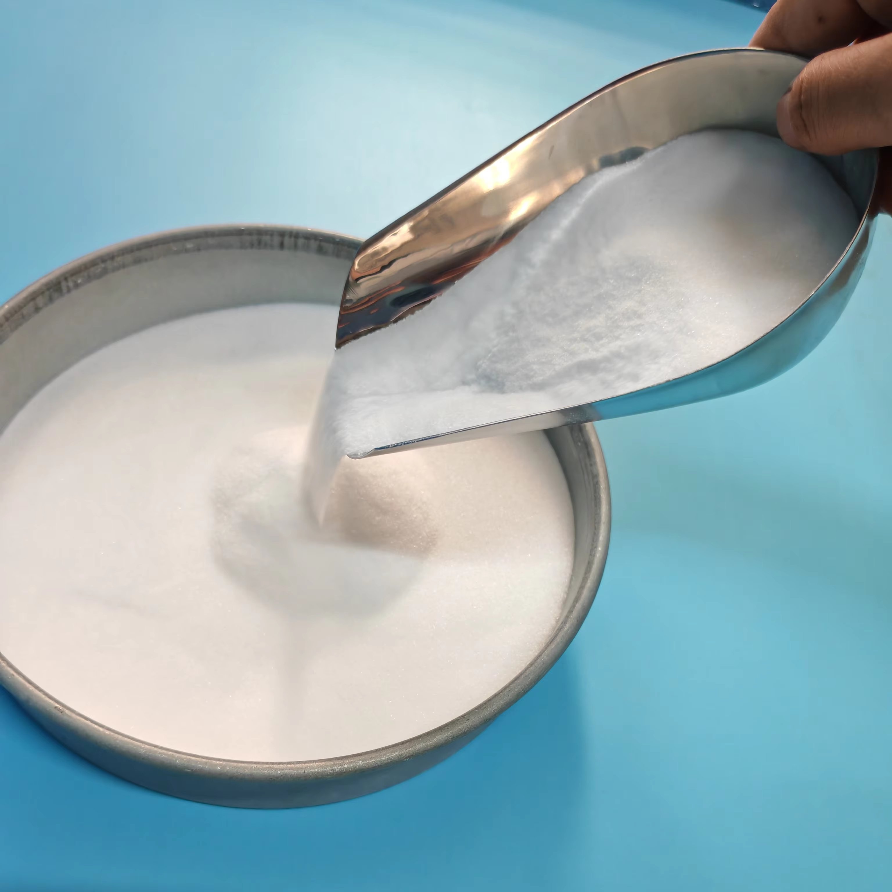 materials to remove black oil color Oil Decolorizing Agent for Biodiesel Purification Oil Refining Color Removal Solution