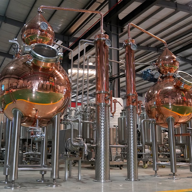 Gin Stills Vodka Distiller Wine Brandy Whisky Rum Copper Reflux steam Distilling Column Equipment For sale