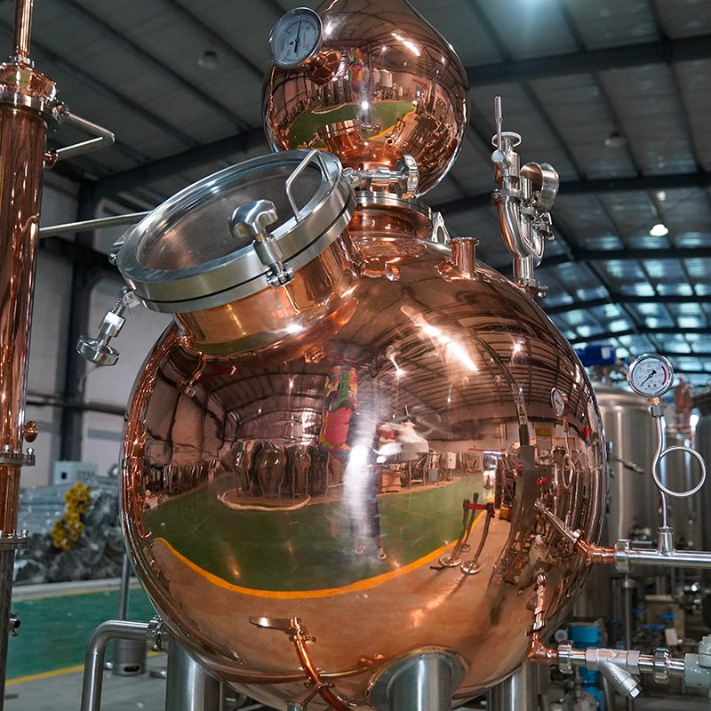 Gin Stills Vodka Distiller Wine Brandy Whisky Rum Copper Reflux steam Distilling Column Equipment For sale