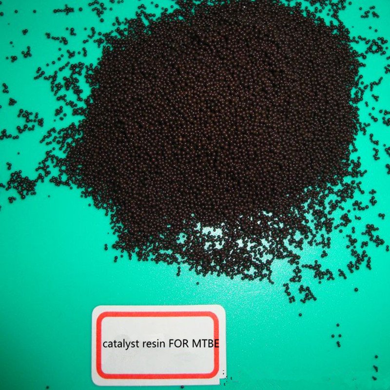 Macroporous cation exchange resin specially for the removal of glycerine and soaps from biodiesel equivalent to GF202