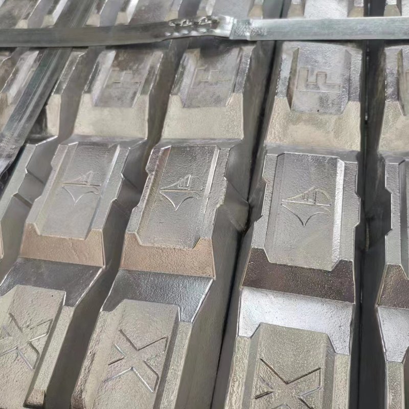 Best selling manufacturers with low price and high adc12 aluminum ingots