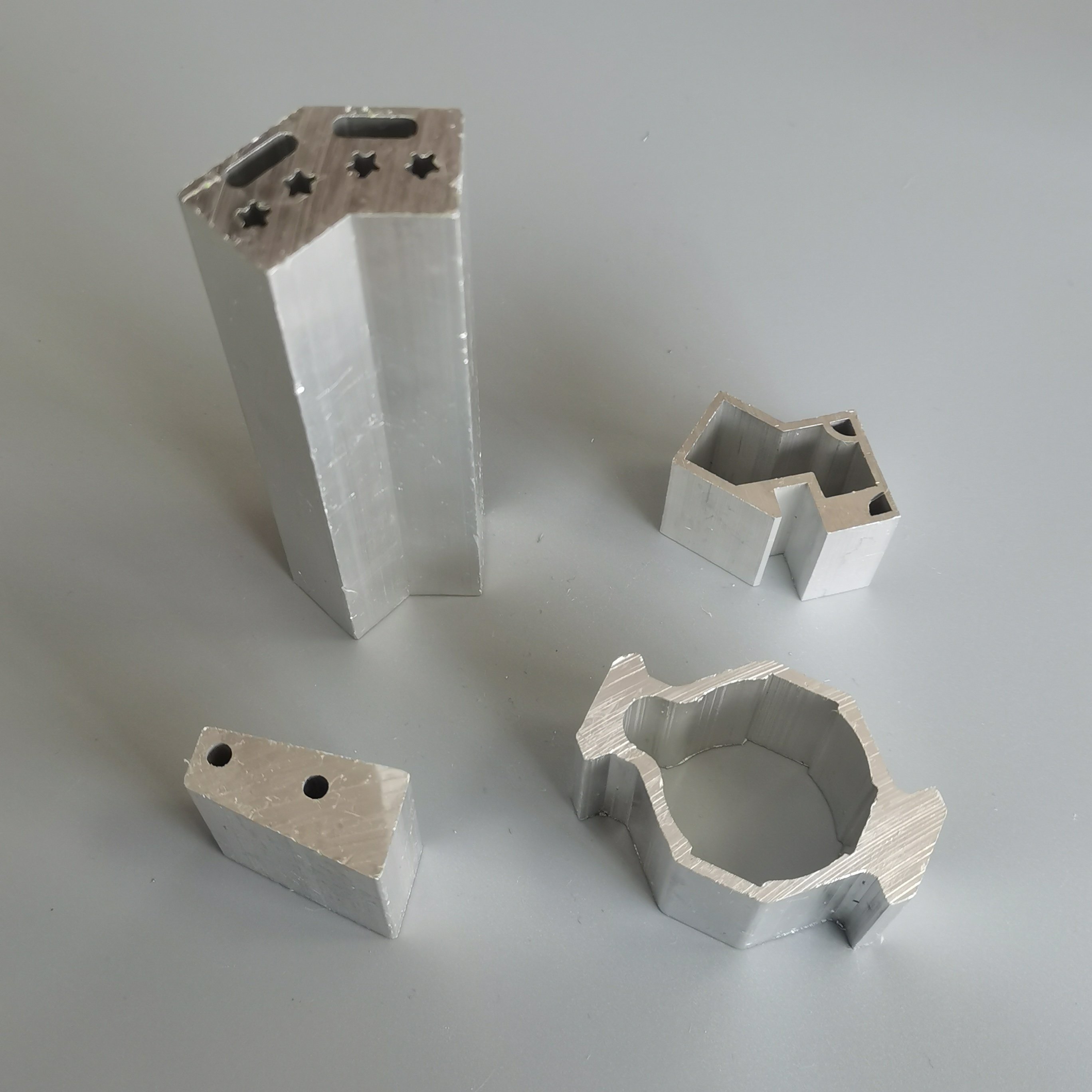 Custom Extruded Aluminium Profile 6061 6063 anodized Industrial Manufacturer CNC Extrusion Aluminum Profiles