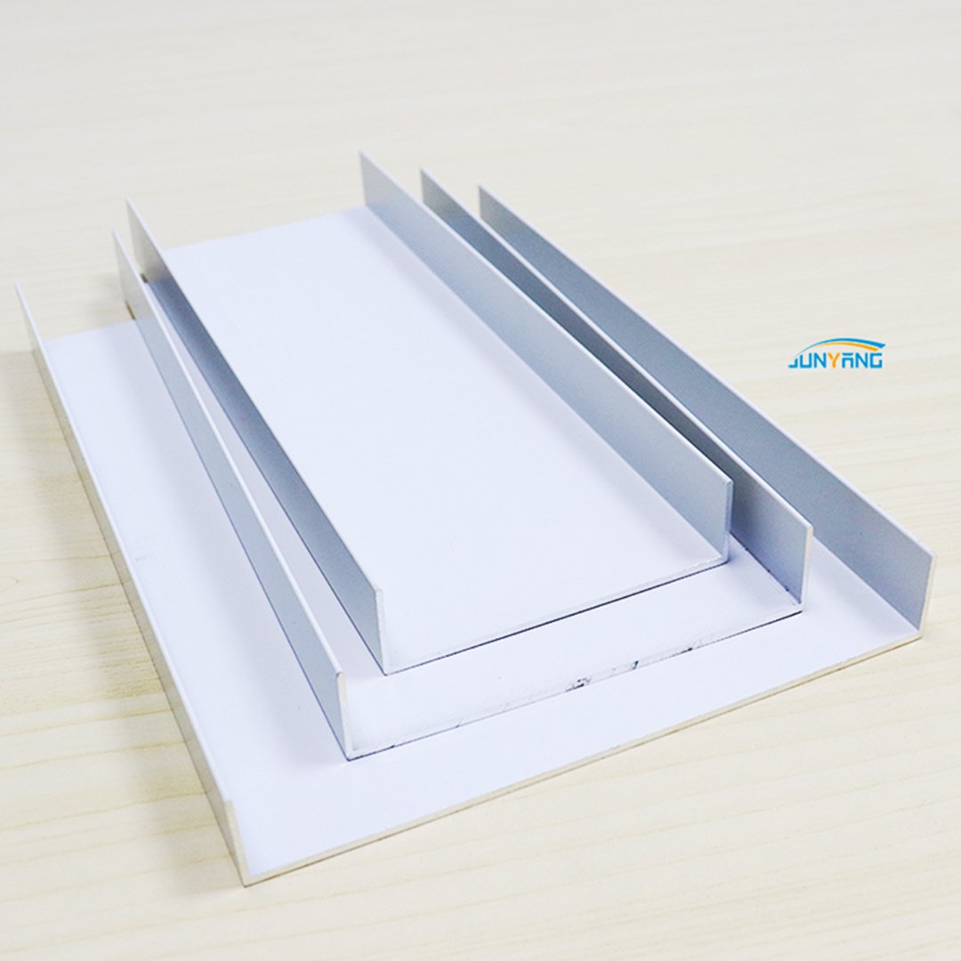 High Quality and Low MOQ 6061 6063 Various Size Custom White Powder Spray U-Shaped Channel Angle Extrusion Aluminum Profile