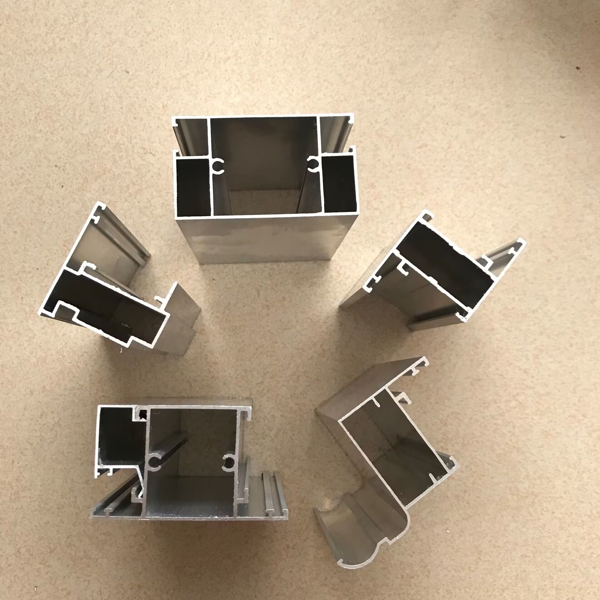 6000 Series Aluminum Profiles for the sliding windows