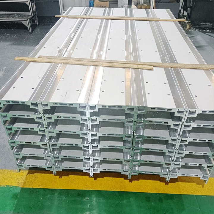 custom china aluminum alloy extrusion profile supplier Aluminum Extrusion Profile With Anodize Surface