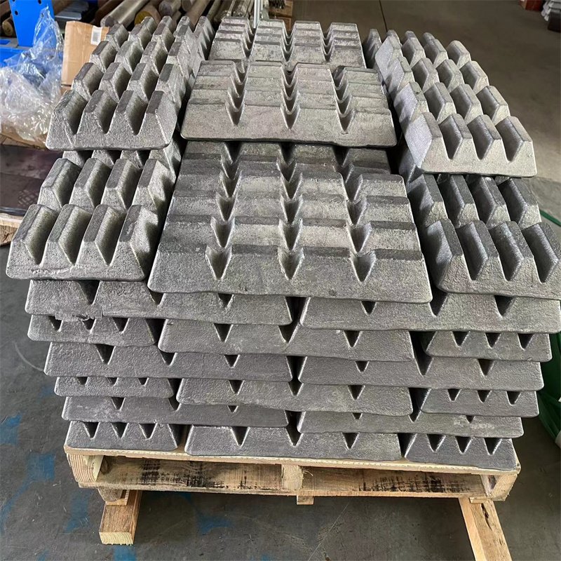 Aluminum-indium alloy AlIn10 smelting addition aluminum rare earth master alloy composition