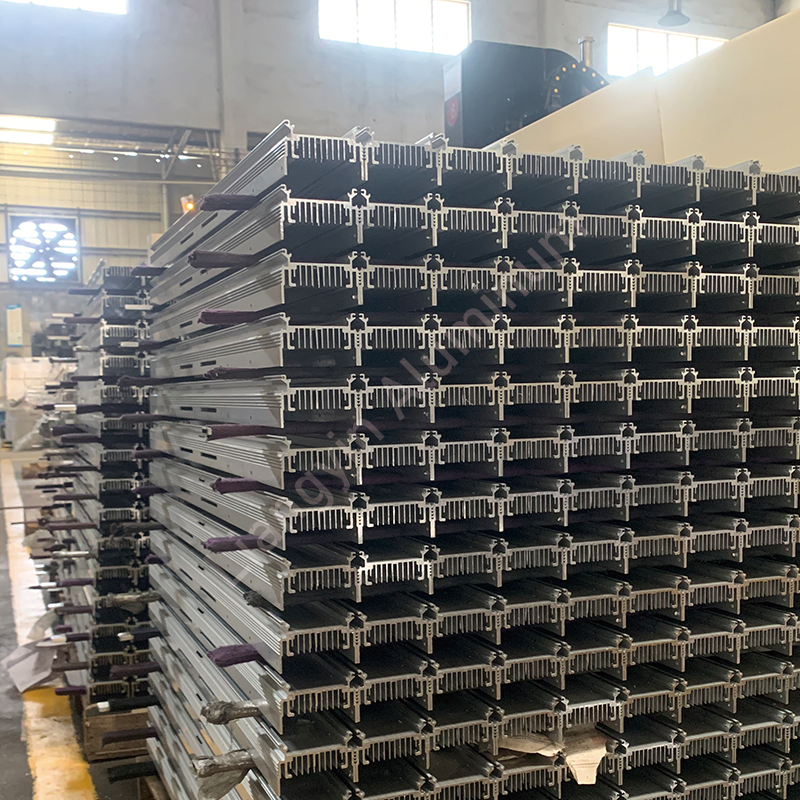 Liangyin OEM custom aluminium extrusion handrail aluminum balustrade outside aluminium baluster
