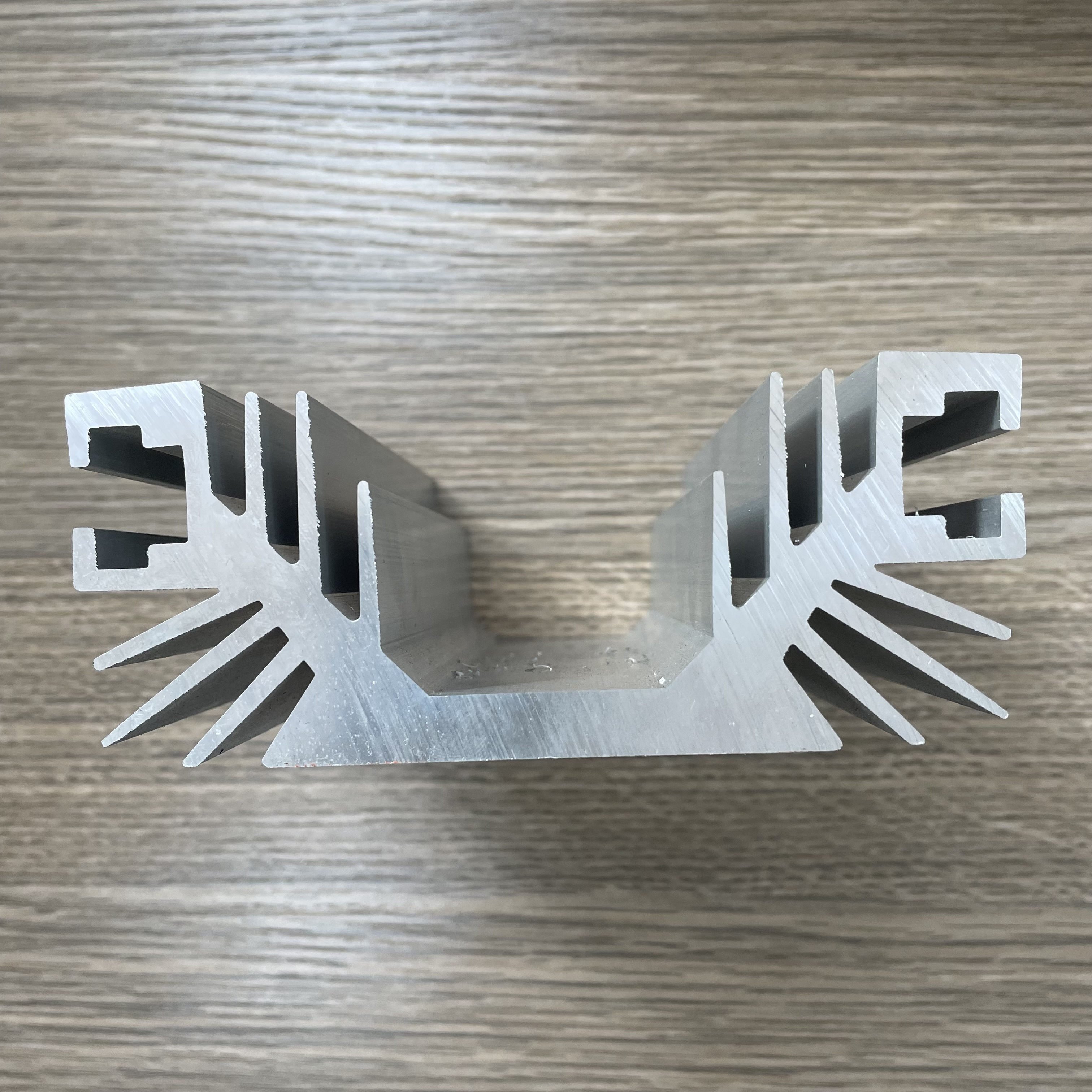 Aluminum Profiles OEM Drawing High Precision Small Aluminium Heatsink Profile