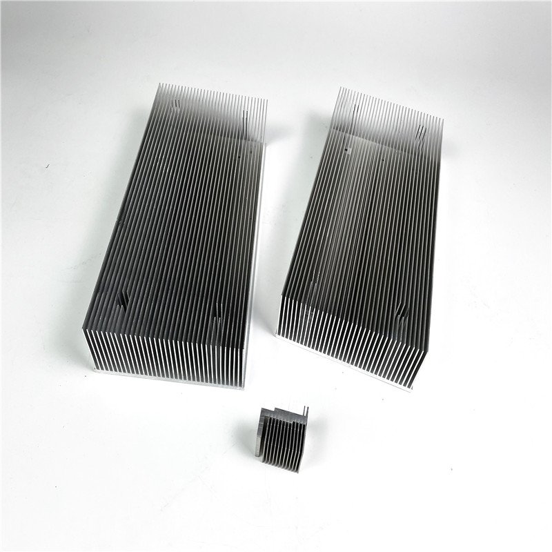 Polish SVG/SVC/ APF/ Frequency Converter Metal Cutting Machine 6000 Series RoHS Heat Sink Aluminium Profile
