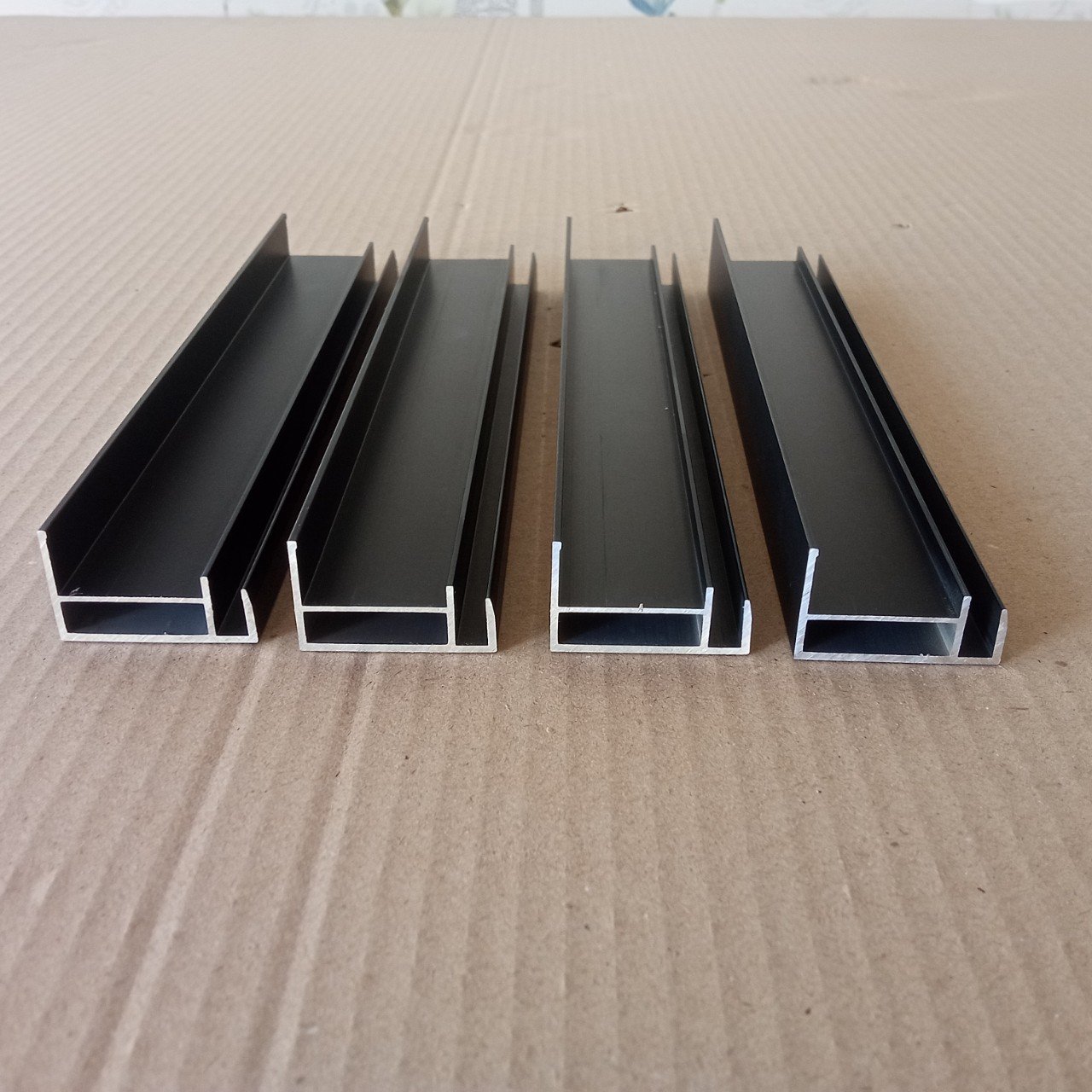 kitchen Wardrobe door frame aluminium profile manufactured in Vietnam before price