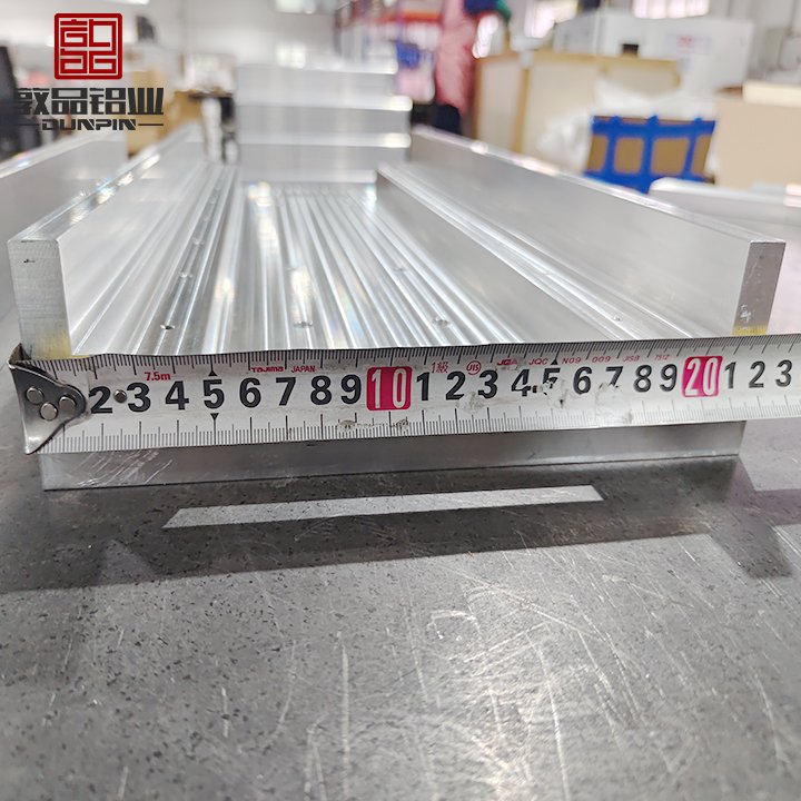 6063 aluminium extrusion profiles manufacturer in china