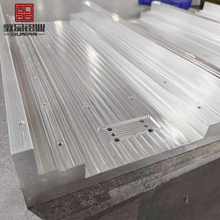 6063 aluminium extrusion profiles manufacturer in china