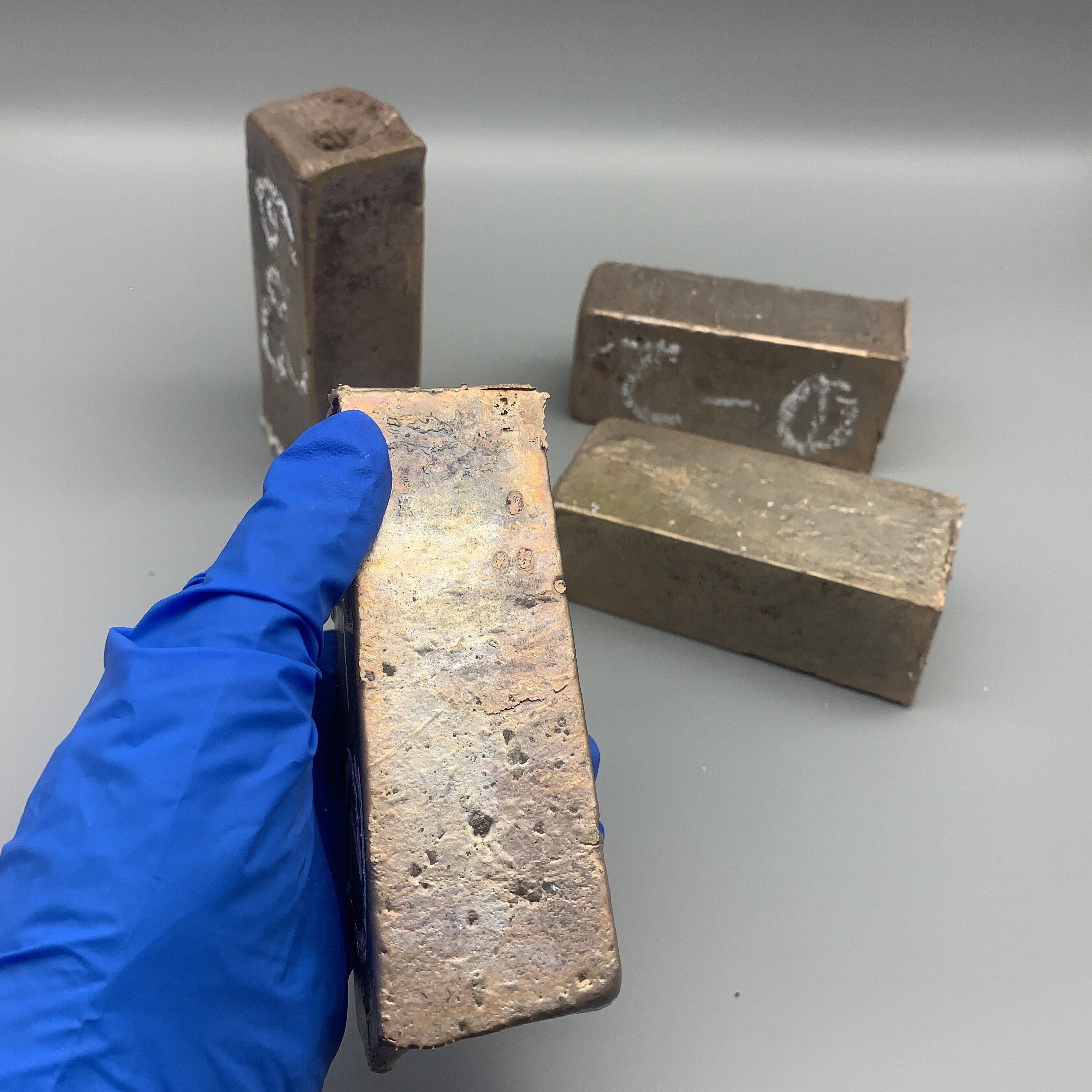 Customized AlMn Alloy Ingot Aluminum Manganese alloy Ingot Sputtering Target for Thin Film Coating
