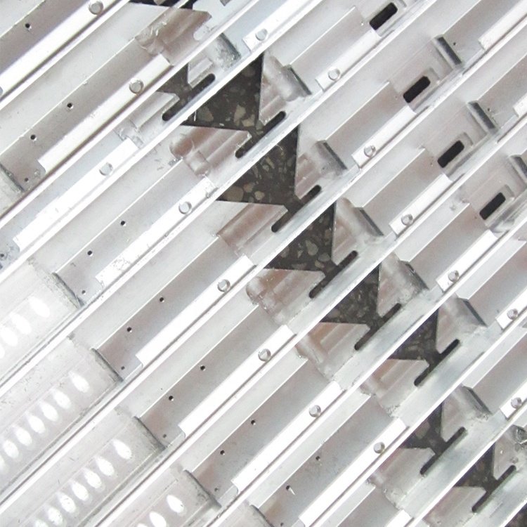 Aluminum extrusion 6063 in aluminum profiles