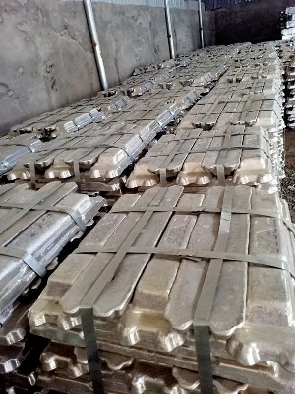 A7 Grade 99.7% Primary Aluminium Ingot Industrial Application with Al Chemical Composition