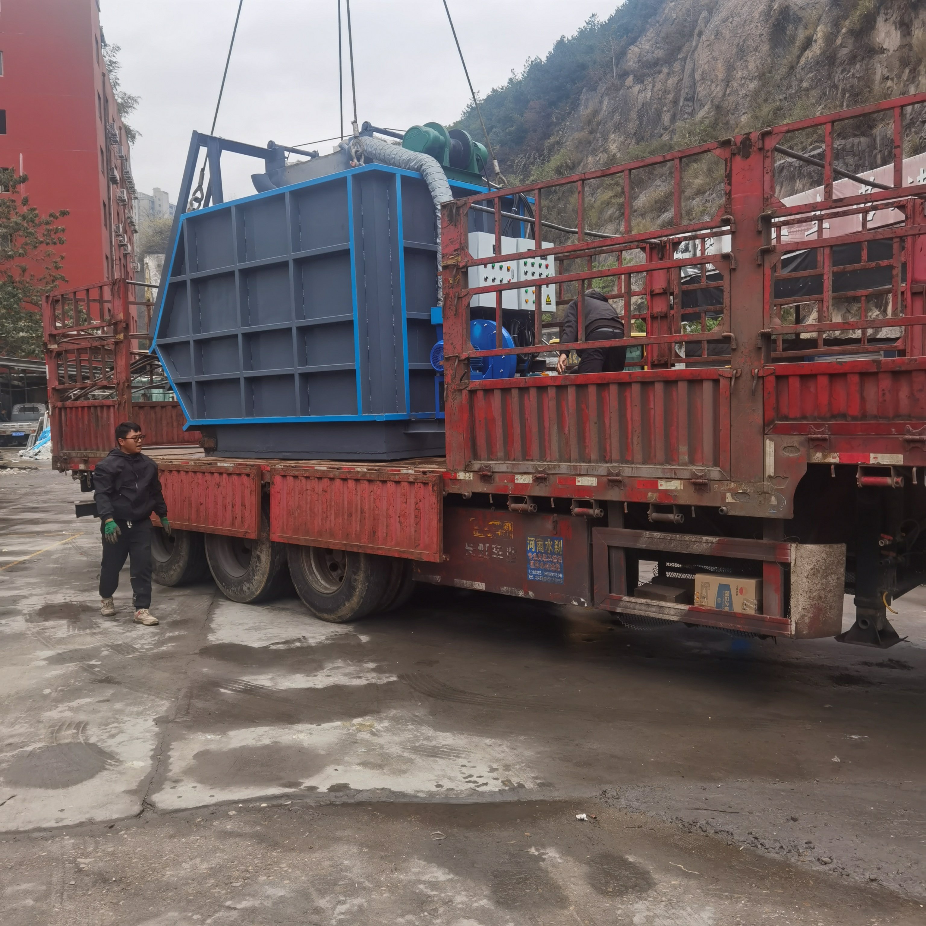2T Gas aluminum smelting machine aluminum melting furnace gas tilting Gas energy saving aluminum melting furnace