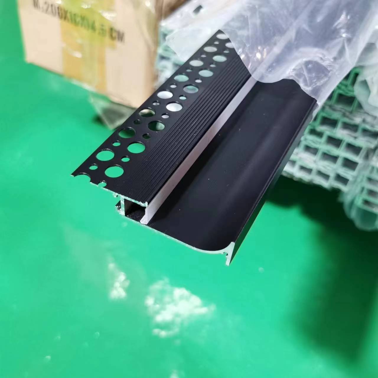 SDW198 Architectural Plaster Wall Lamps Skirting Board Line Drywall Aluminium Profile for LED Strip Trimless Baseboard Lighting