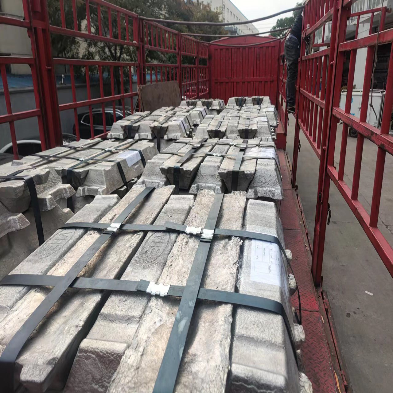 aluminium ingots with A8 99.8 % aluminum scrap adc12 price aluminium ingots
