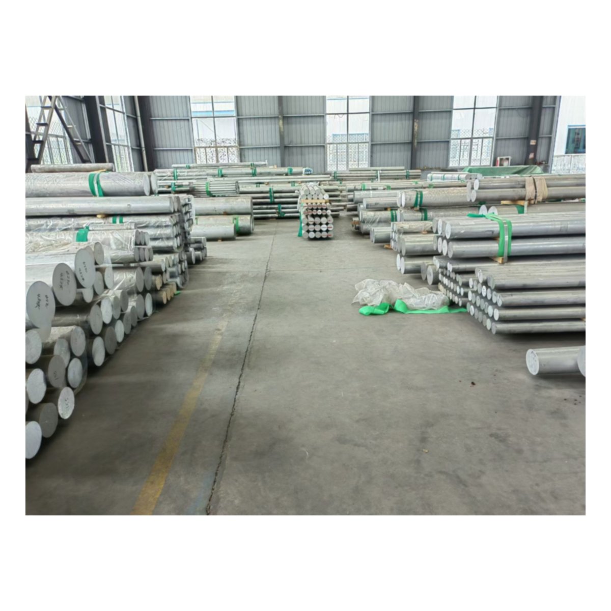 Aluminum Billet And Ingot 6063 6061 Aluminium Bar Alloy Rod Aluminum Round Bar In Stock