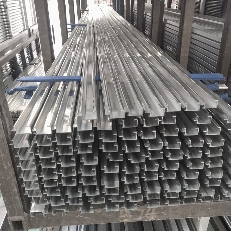 Manufacturer Extrusion Cupboard Handles Aluminum Profiles 6063 Aluminum Alloy Is Alloy 1.50 Mm 6000 Series Aluminum Profile