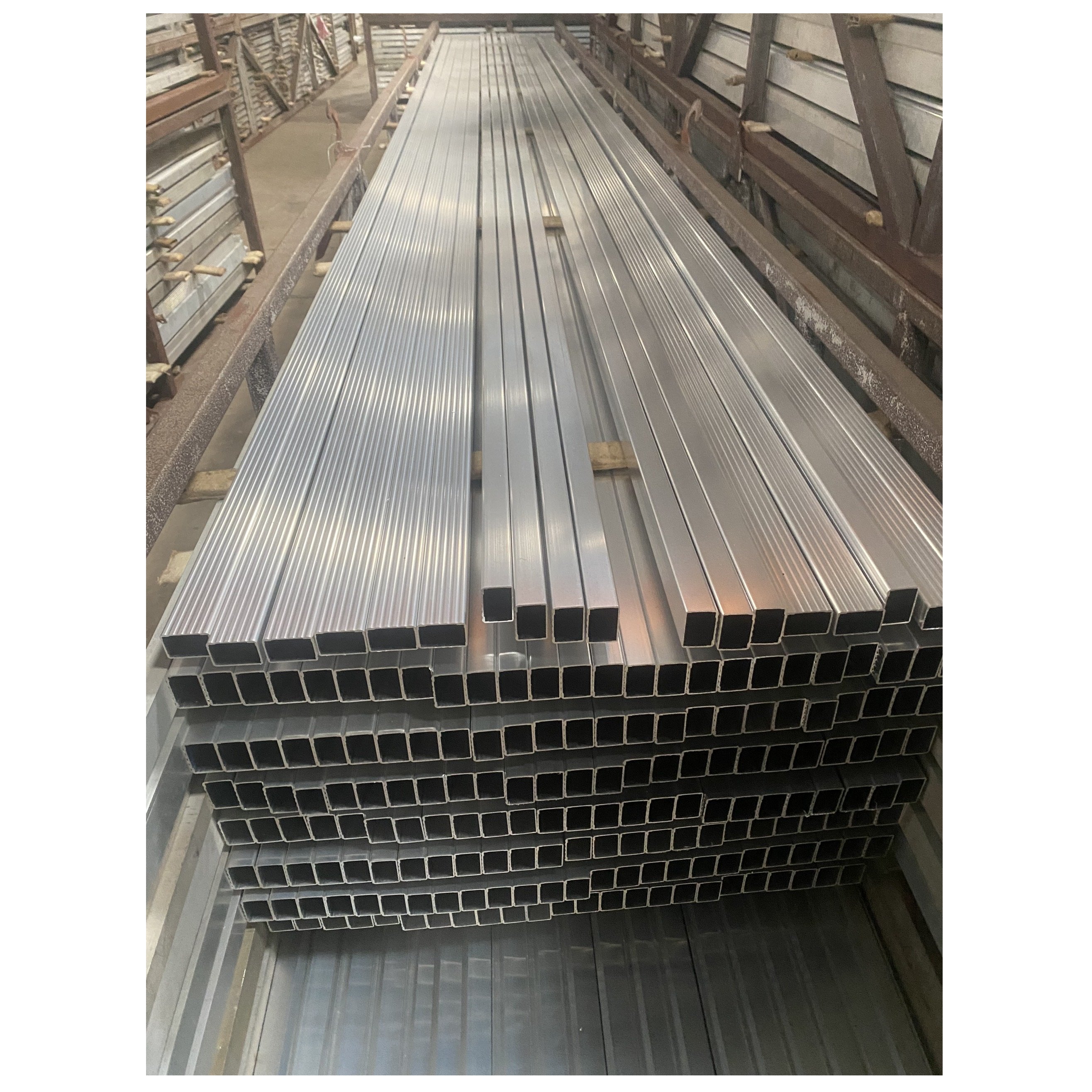 Fast Delivery Aluminum Shapes Aluminium Extrusions Industrial Machine Alloy Durable Customized Vietnam Manufacturer