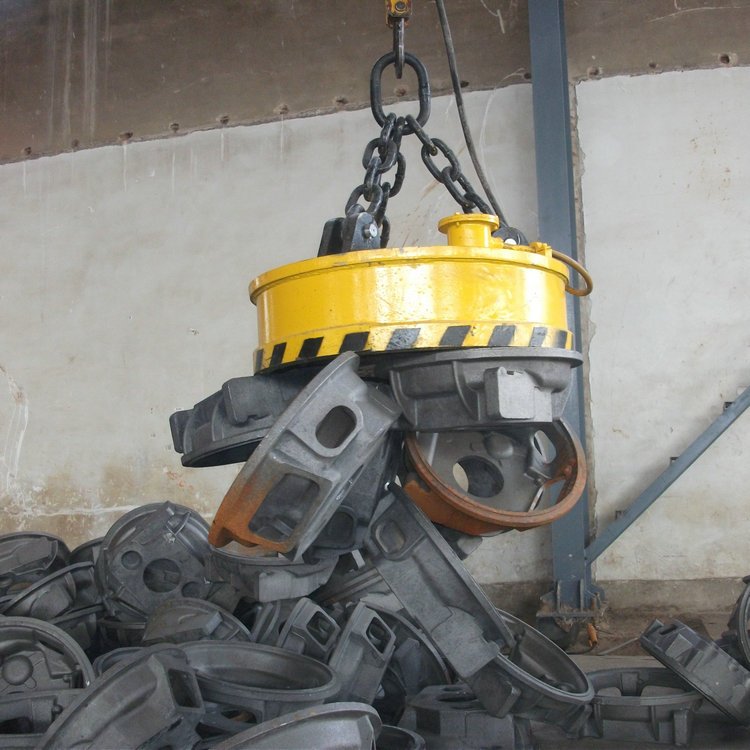 CE Certificate Lifting Electric Magnet DC 220V Industrial Magnet For Steel Scrap
