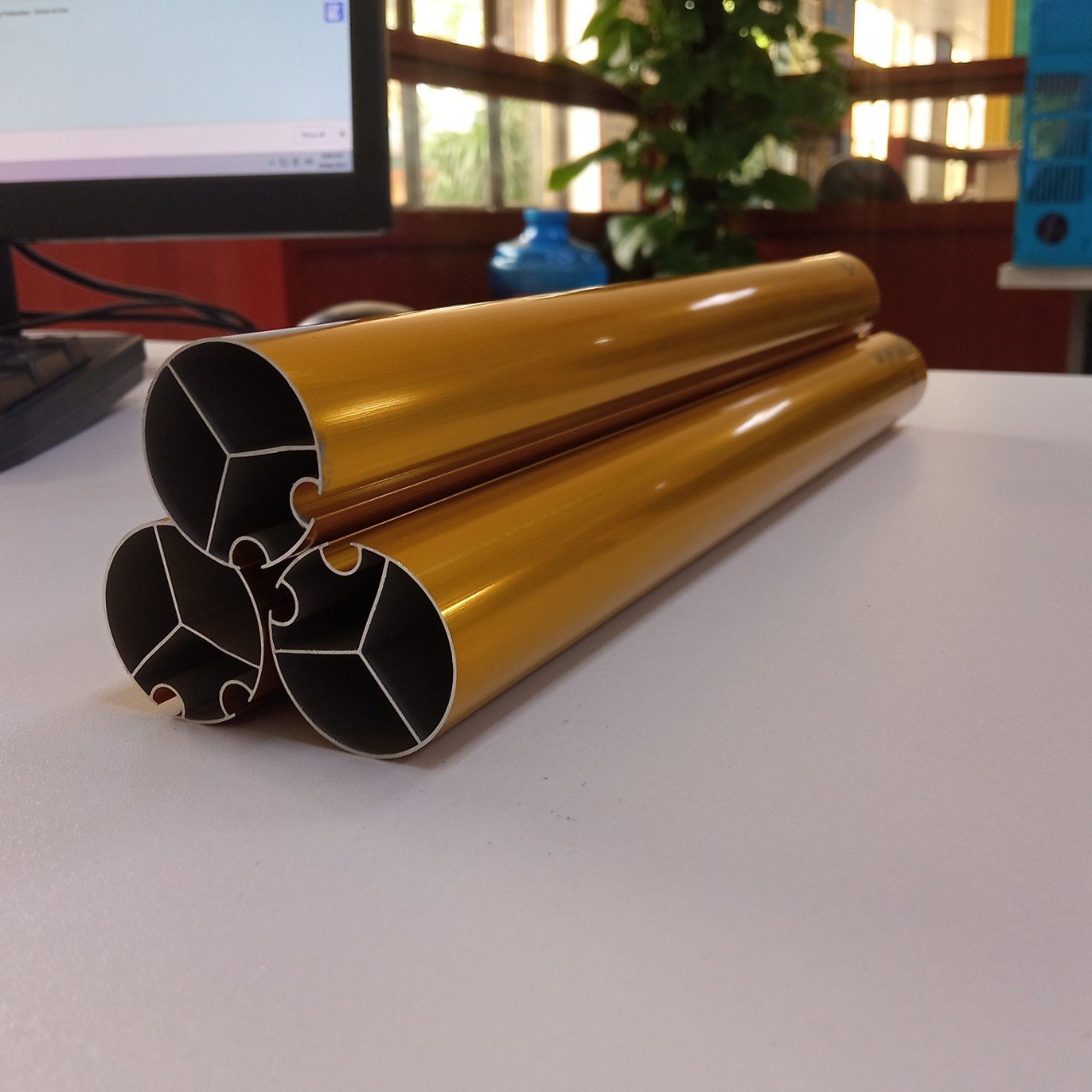 Aluminium Golden Anodised Curtain Rod