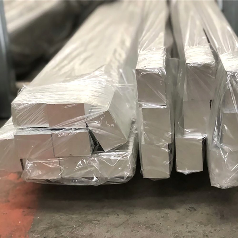 Aluminum Bar High quality aluminum billet and ingot extruded aluminium rods 5A05 5A06 5052 6061forged al bars