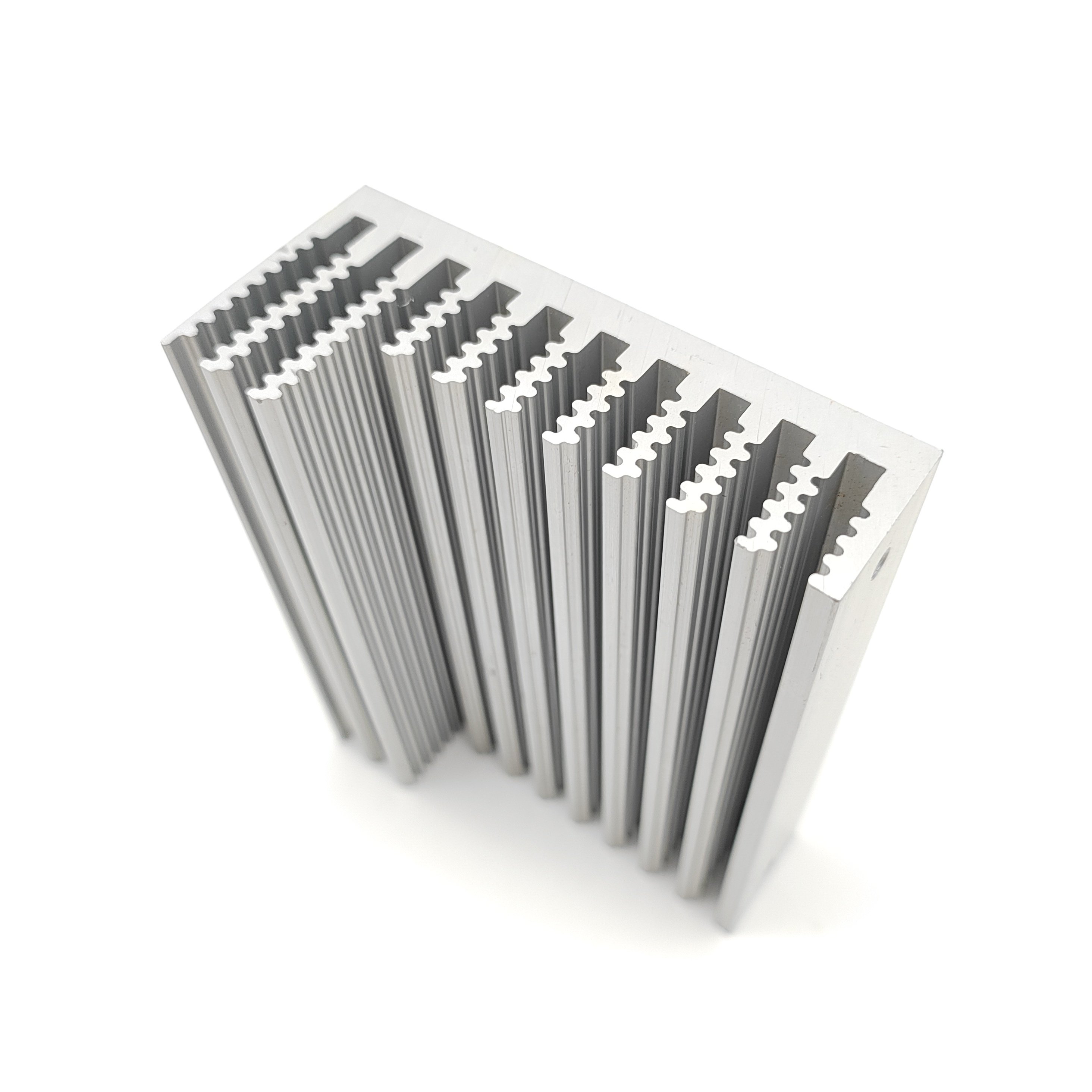 Customized extruded parts for industrial use Aluminum profile radiators Made in China