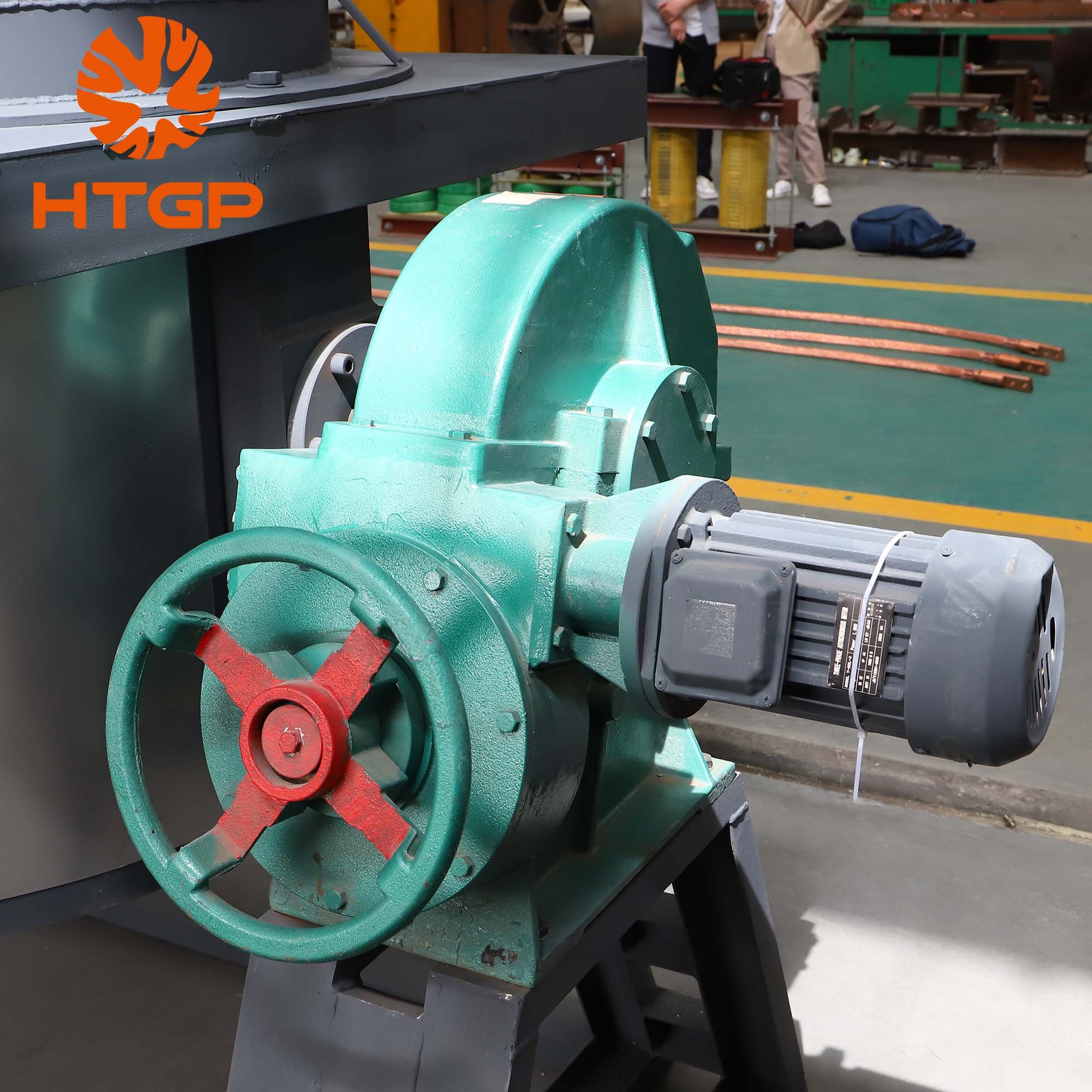 500kg 1ton Melting Aluminium Recycling Furnace Hydraulic Reducer Tilt Induction Aluminum Melting Machine Automatic Casting Line