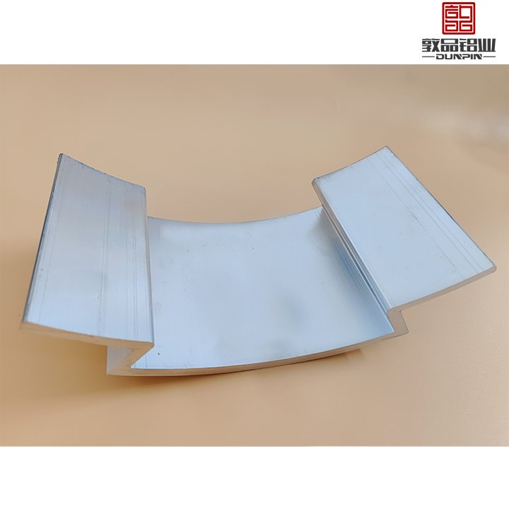 special shaped aluminum profile aluminum trailer decking aluminum pontoon decking for floating boat
