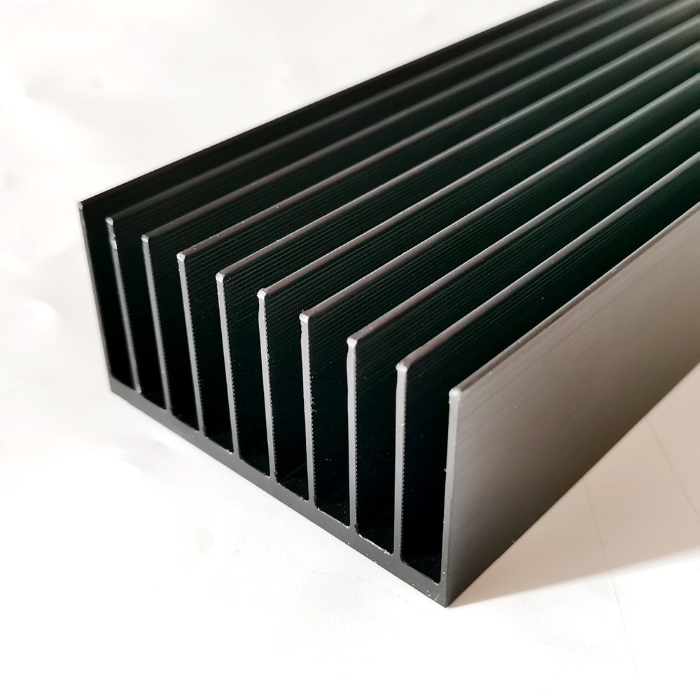 Black Anodized Aluminum Heatsink 80(W)*40(H)*300(L)mm CNC Cut Processed Heat Sink Profile For Heat Management