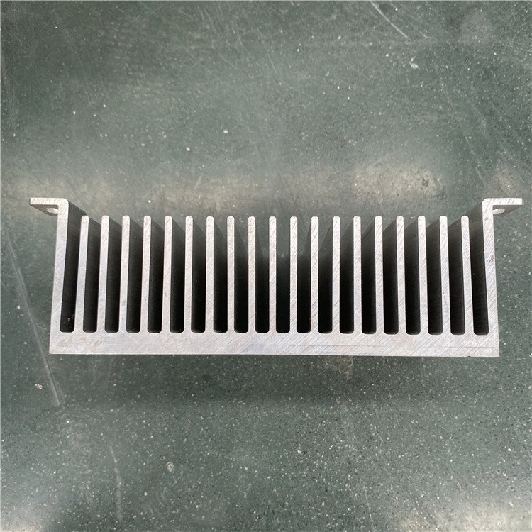Heat Sink in Aluminum Profiles Manufacturer Heat Sink Radiator for Electronic Equipment Large Aluminum Heat Sink