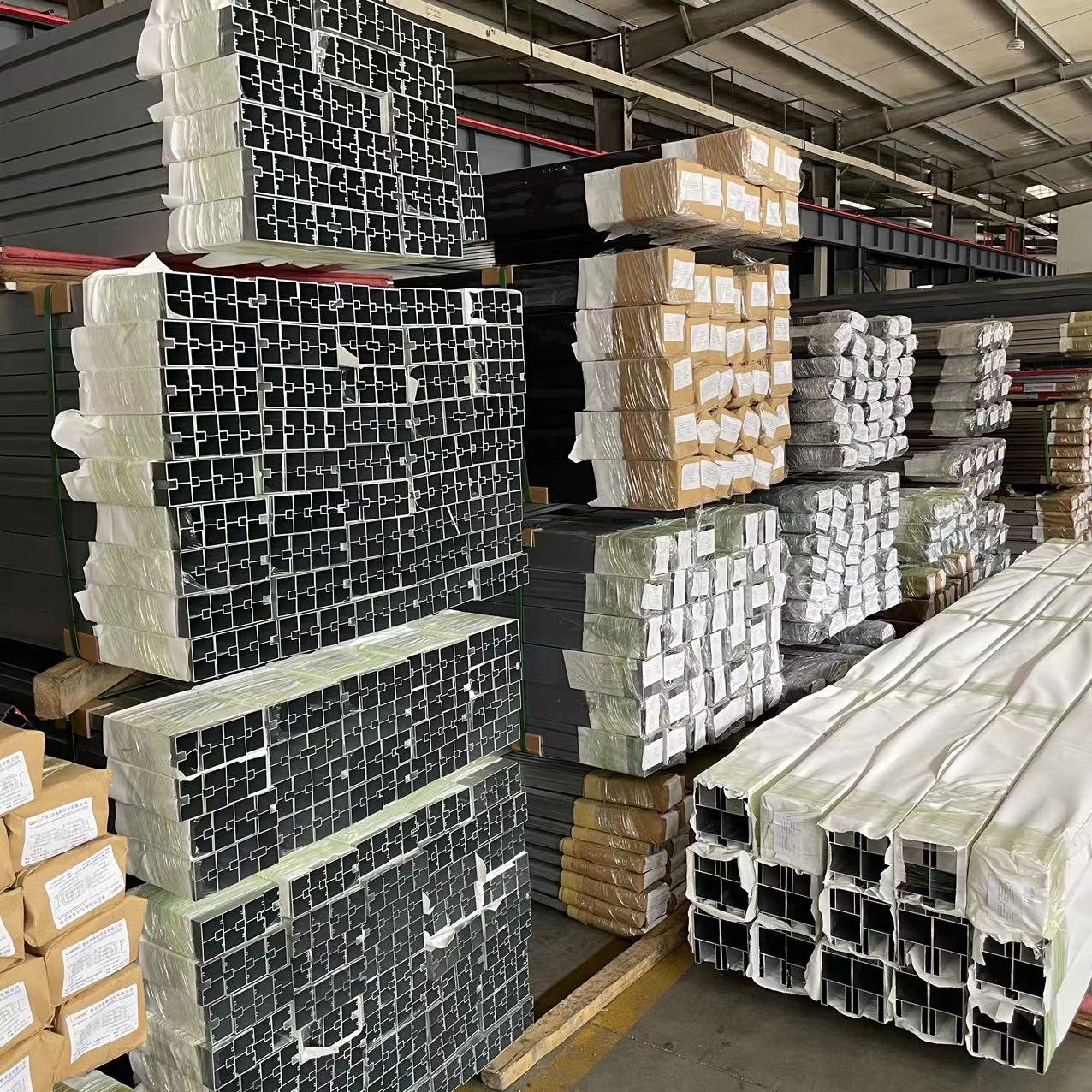 QIANGFENG ALUMINUM industrial hollow square round tube flat aluminum profiles aluminum square hollow tube extrusion profiles