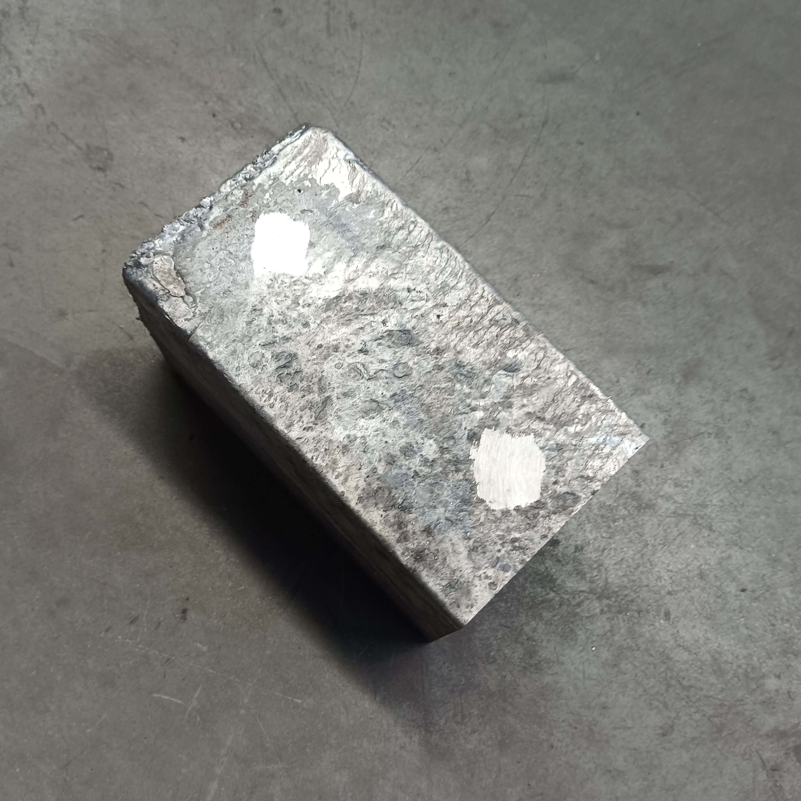 Customized Smelting Casting Aluminum Alloy Ingot Metal Aluminum Alloy Ingot