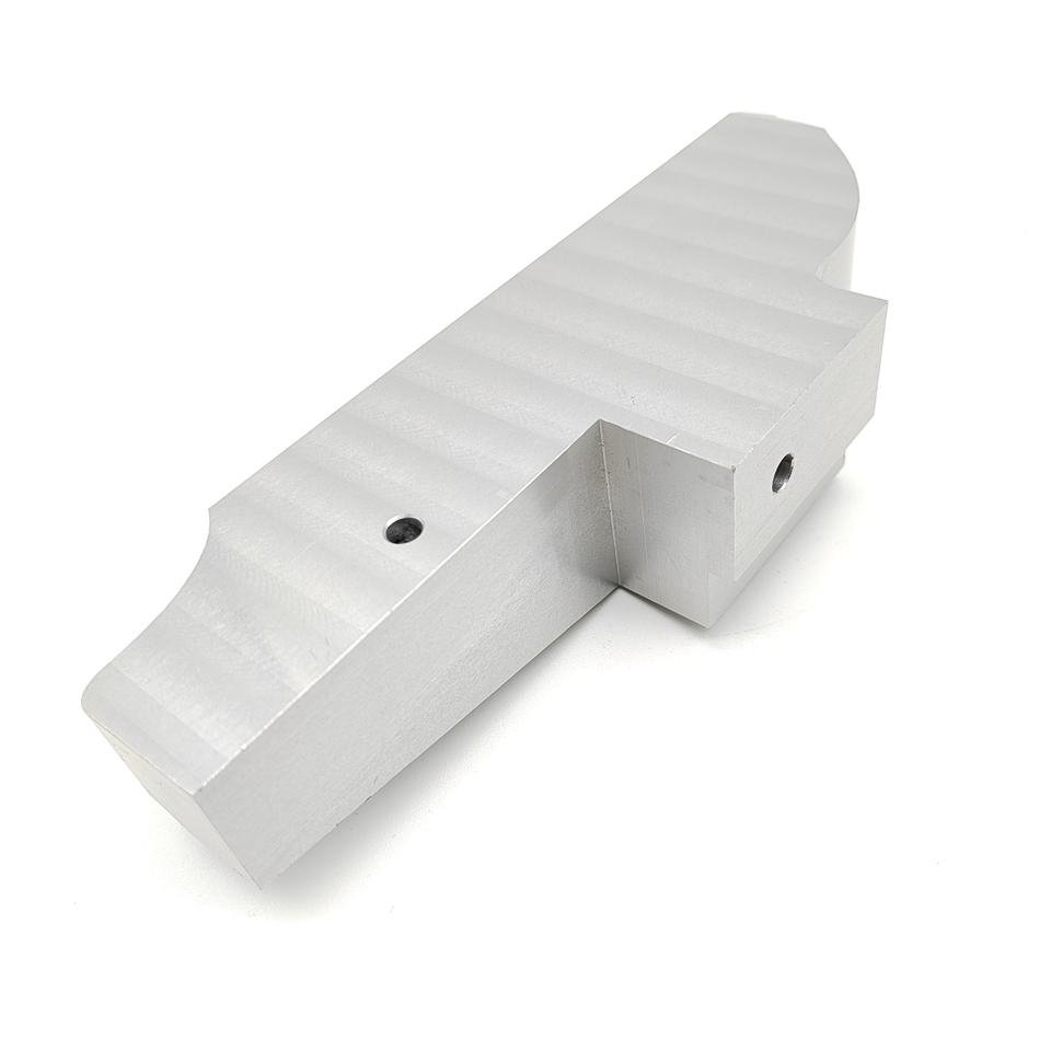 Hot-selling industrial aluminum metal extruded profile parts radiator equipment supports graphic size customization