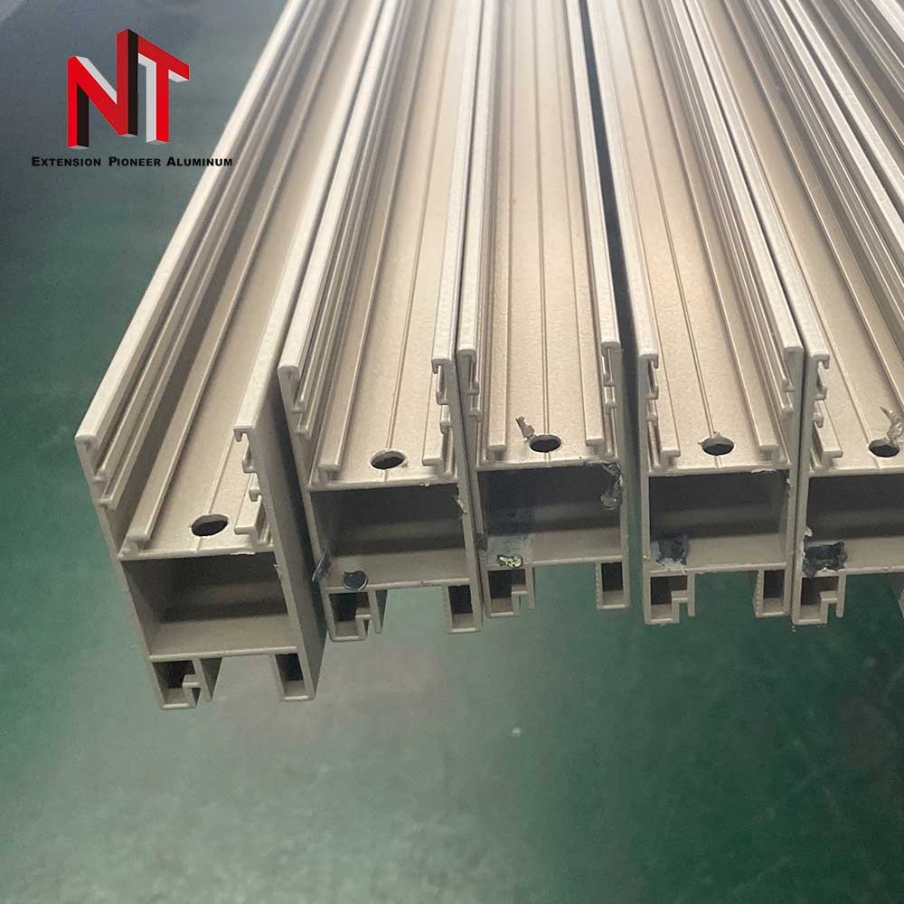 2023 China aluminum profile manufacturer sliding windows materials aluminium track for sliding window