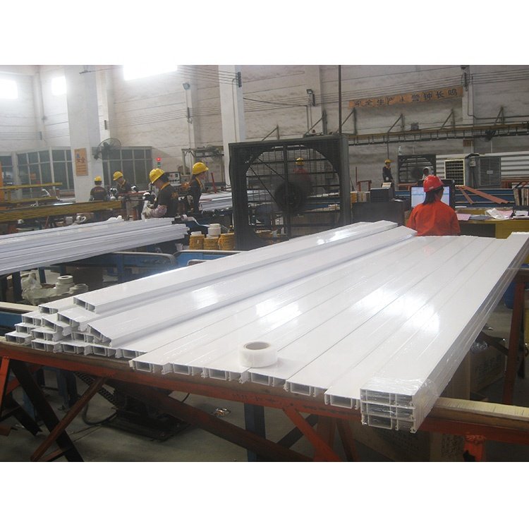 Industrial extrusion aluminum for solar panel, LED light bar outdoor box/aluminum factory selling aluminium profiles for windows