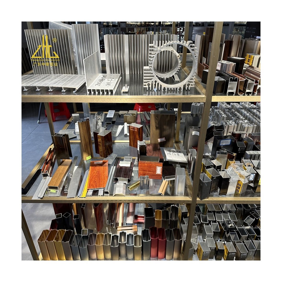 Super Quality Custom 6061 6063 Aluminium Extrusion Profiles T5 Tempered Anodized Cutting Aluminum Profiles Factory Price