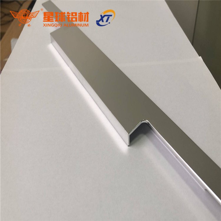 Silver anodizing door handle frame aluminum profile built in aluminum bedroom wardrobe closet