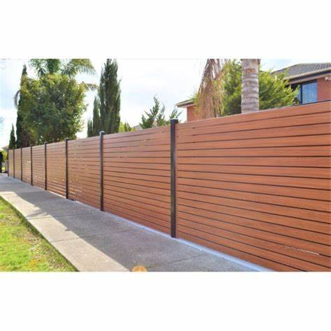 10 years color guarantee Wood grain timber look aluminum profile for fences