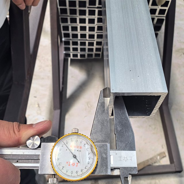 Custom Alu 6061 6063 7075 Extruded Cutting ROUND SQUARE Rectangle Aluminium profile Aluminium Tube aluminum Pipes