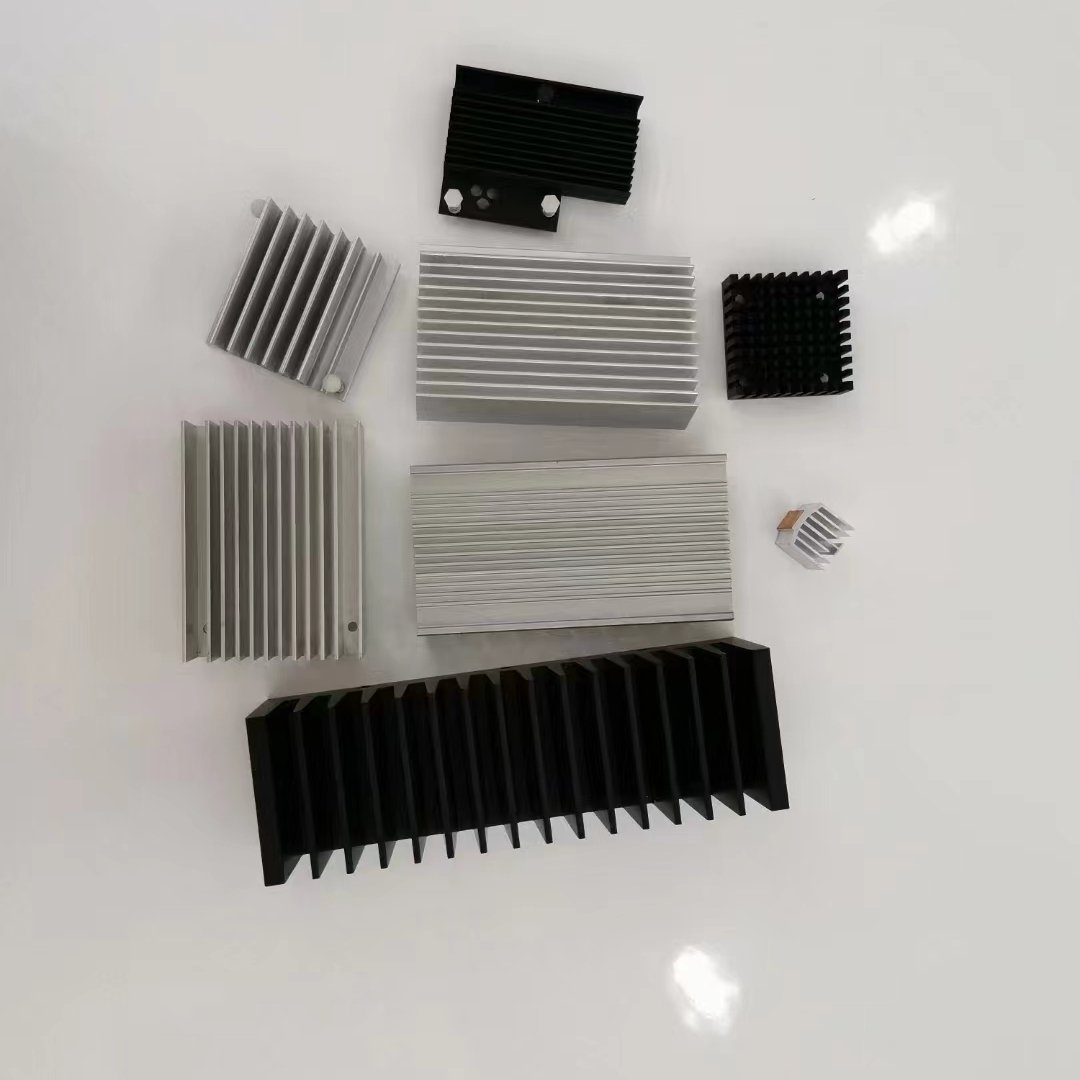 Automotive Heat Sink Customized Car Amplifier Heat Sink Aluminum Heat Sink Extrusion Profile