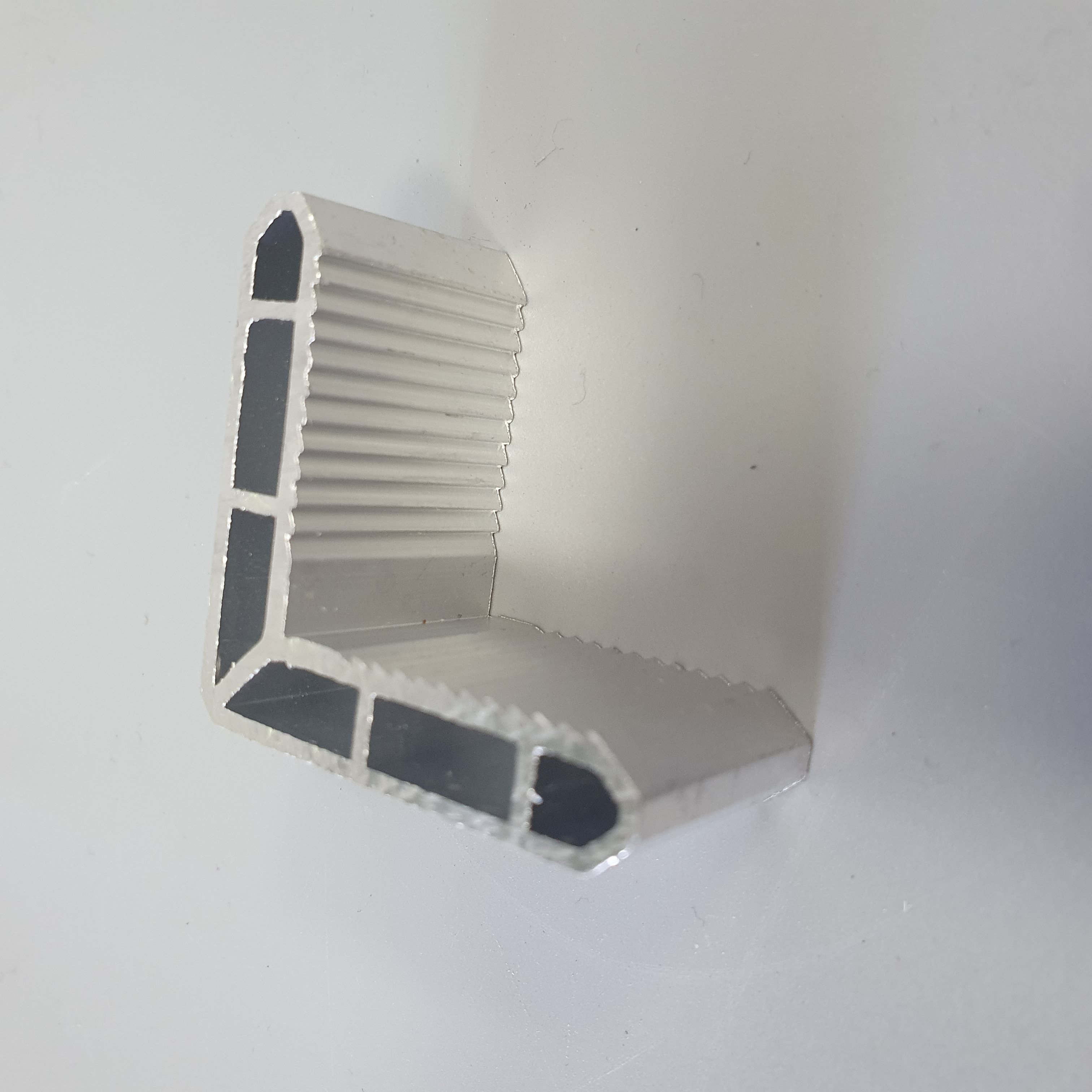 CNC High precision Custom 6061 6082 6063 Extruded Aluminum Profile Aluminum Extrusion Manufacturer