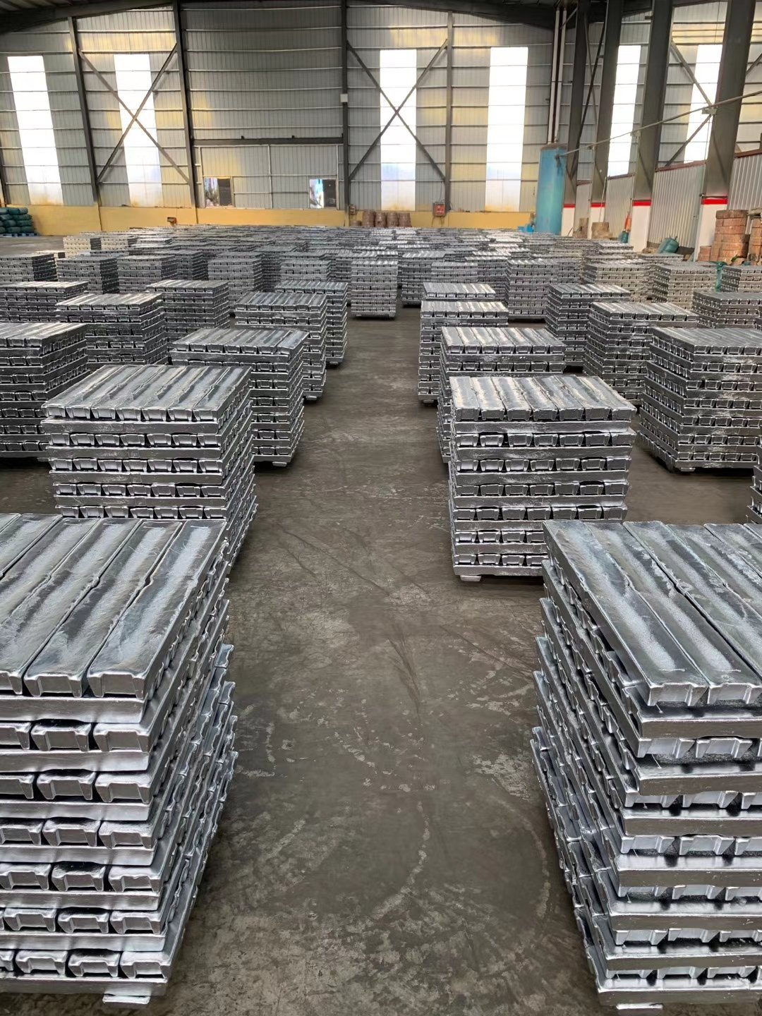Premium aluminum ingot supplier offering consistent quality