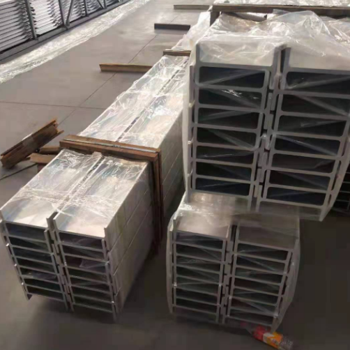 Ruilin Customized Decorative Mill Finish U Bar Shape Strip Channel Groove 90 Large Extrusion Aluminum Profiles For Wall Panels