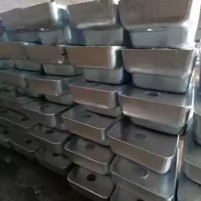 Prime hot sale aluminium ingots with A8 99.8 % aluminum scrap adc12 price aluminium ingots AI99.90 85 70 60 50 00 7E