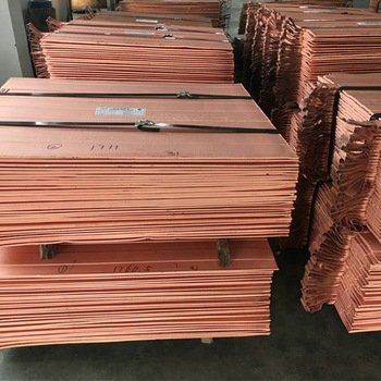 LME and Non LME Copper Cathode 99.99% at the very best prices and with discounts on bulk contract orders