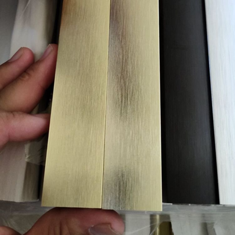 Customized tyes of Rose gold finish chrome brush finish wood grain Aluminum profile for Photo framing advertising